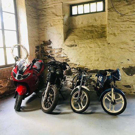 Viré Beautiful, Historic Manoir In Semi-Rural Setting 빌라 외부 사진