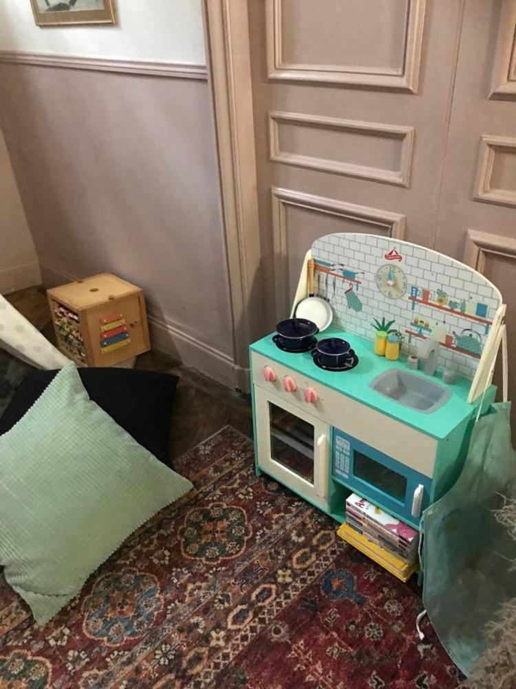 Viré Beautiful, Historic Manoir In Semi-Rural Setting 빌라 외부 사진